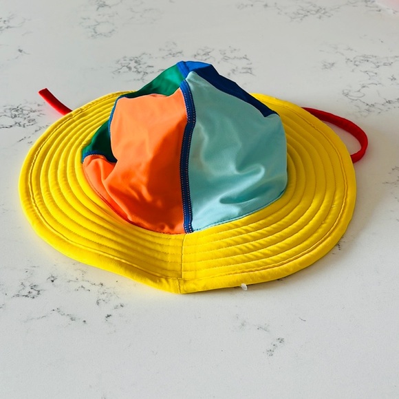 Hanna Andersson Sunblock Swim Hat - Picture 4 of 9